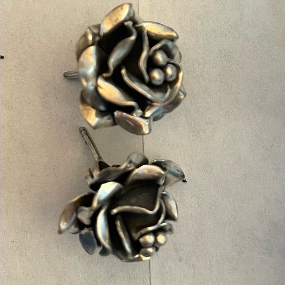 Sterling Silver Vintage 1940’s Rose Stud Earrings